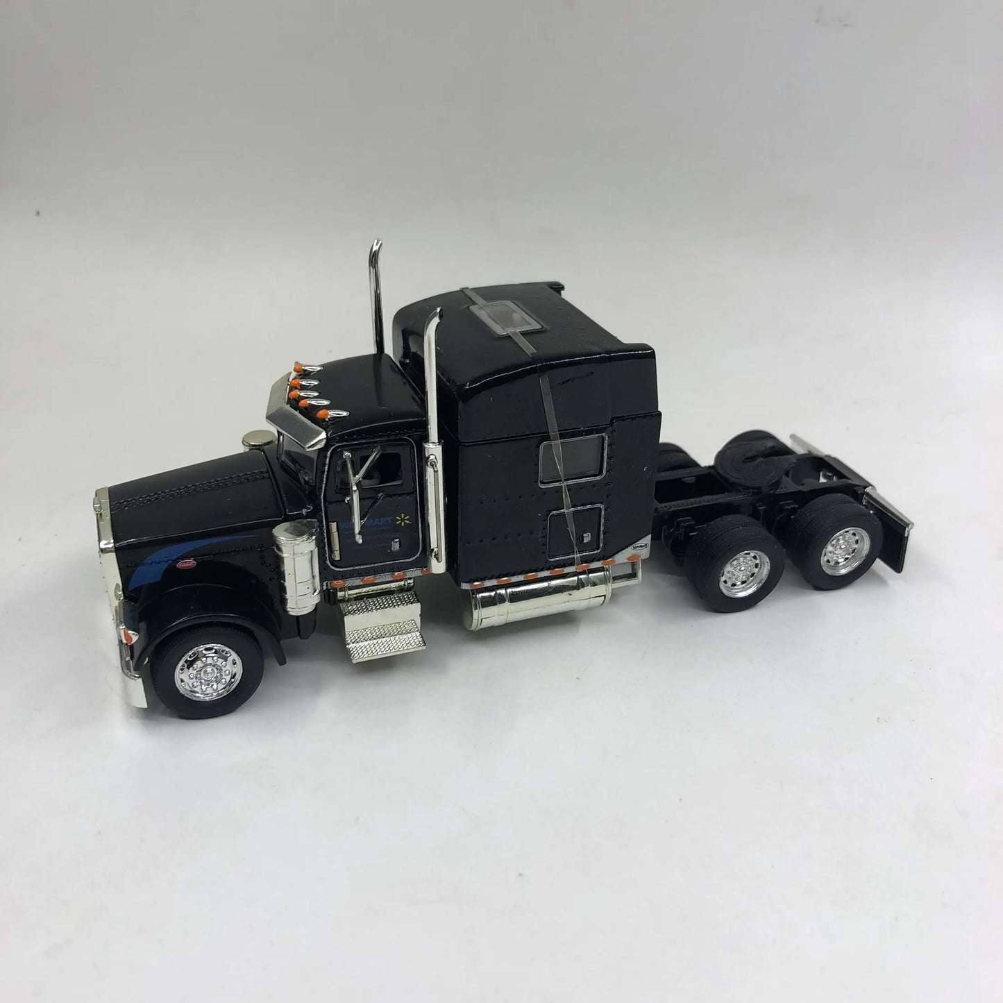 Peterbilt Container Truck Head 1:53 Scale Die-Cast Alloy Model - American Style, Perfect for Collectors, Display, and Vehicle Toy Enthusiasts!